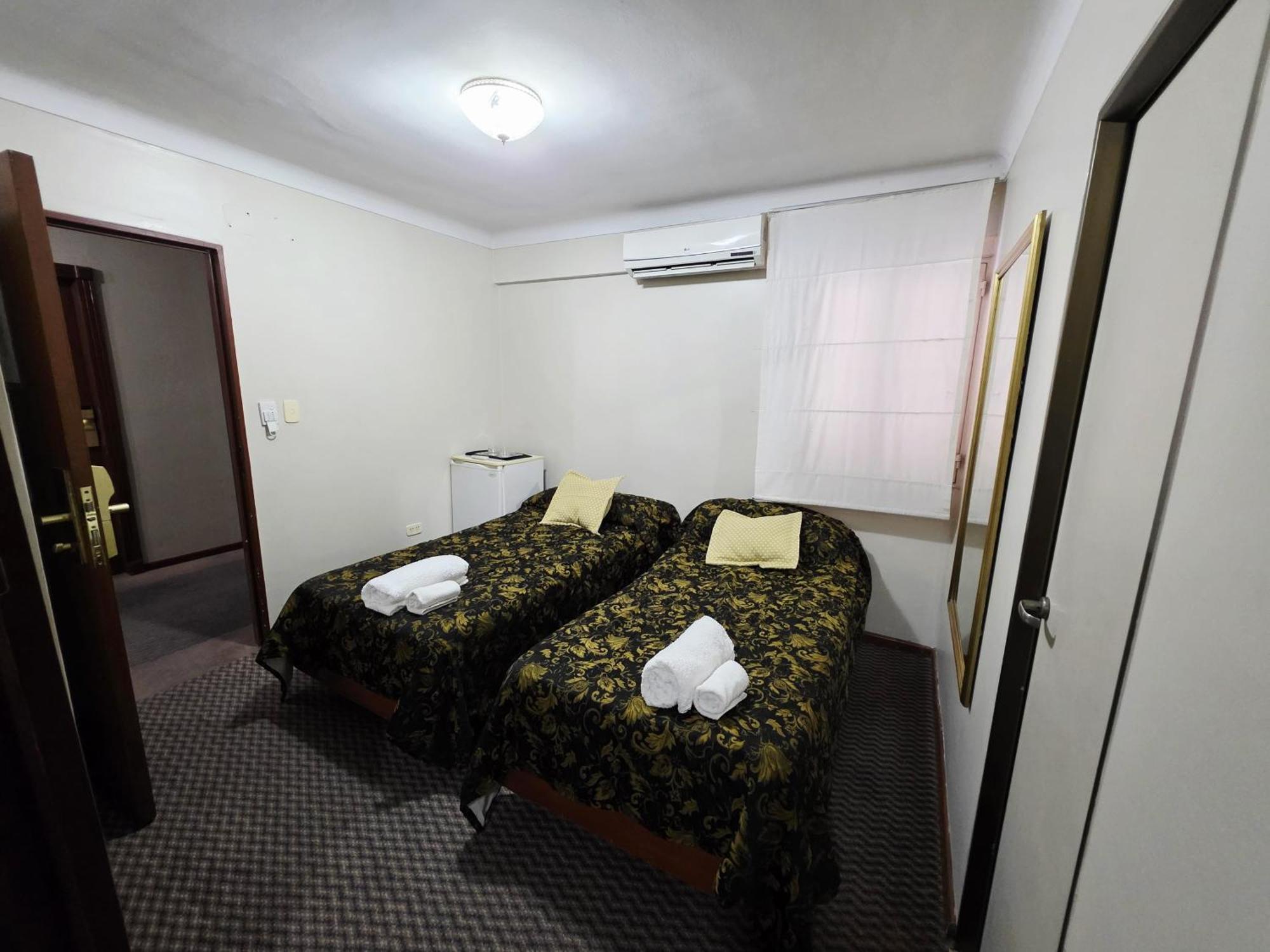 Hotel Presidente Сан-Мигель-де-Тукуман Экстерьер фото